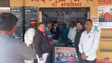 नैनवां: अतिरिक्त निदेशक ने उर्वरक संबंधी समीक्षा बैठक की