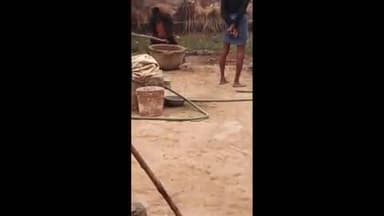 सिराथू: करेंटी गाँव से दबंगई की तस्वीरें आई सामने, एक पक्ष ने दूसरे पर जमीन कब्जा करने का आरोप लगाते हुए पुलिस से की शिकायत