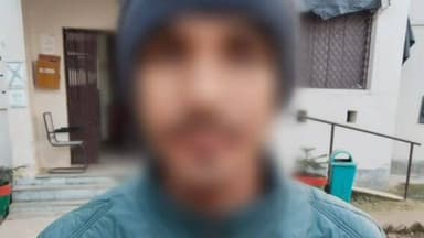 रीगा: रीगा से वांछित नीरज पाठक उर्फ चाइनीज गिरफ्तार, श्री नारायण सिंह की हत्या से पहली बार आया था सुर्खियों में