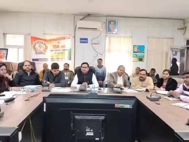 मनगवां: ग्रामीण विकास योजनाओं की समीक्षा बैठक संपन्न हुई