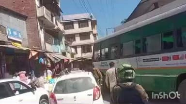 ददाहू: रेणुका जी बाजार ददाहू में ट्रैफिक जाम दुकानदार की गलती के कारण से