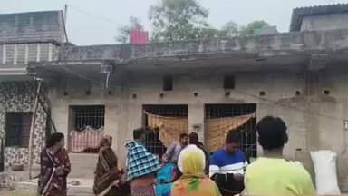 ସିମୁଳିଆ: ତାଳପଦା ଗ୍ରାମ ରେ ମୃତ ଅଧ୍ୟାପିକା ଙ୍କ ମୃତ ଦେହ ଗାଁ ରେ ପହଁଚିବା ପରେ ଅଂଚଳ ରେ ଶୋକର ଛାୟା