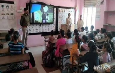 બાબરા: દામનગર અને બાબરા પોલીસનું “MISSION SMILE”: બાળકોને ગુડ ટચ–બેડ ટચ અંગે આપ્યું માર્ગદર્શન