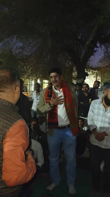 धरना स्थल पर वार्तालाप अभी तक निष्कर्ष नहीं Part 20