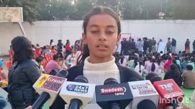 बतौली: सरगुजा जिले के चंचल गुप्ता ने आज साइबर जागरूकता के लिए पेंटिंग की, पब्लिक एप की टीम को दी जानकारी