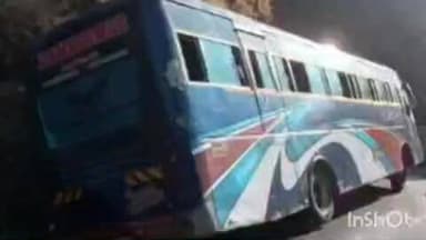 पोलादपूर: आंबेनळी घाटात सहलीची बस कलंडली
मोठा जीवघेणा अपघात टळला