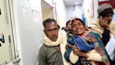 जहानाबाद ट्रेन से गिरकर एक महिला गंभीर रूप से जख्मी अस्पताल में भर्ती।
#BiharNews #viralposts #tranding #न्यूज़ #samrat...