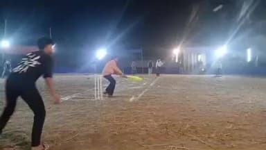 कोचाधामन: टिटिहा में डे-नाइट शॉट बाउंड्री क्रिकेट टूर्नामेंट का भव्य उद्घाटन, खेल के साथ शिक्षा भी ज़रूरी: जनप्रतिनिधि