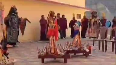 हंगरंग: चांगो गाँव में धरती लोक की सुख-शांति के लिए की गई पूजा-पाठ, तस्वीरें आई सामने