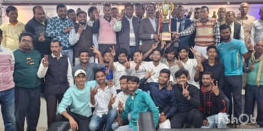 त्रिवेणीगंज: त्रिवेणीगंज में सम्मान समारोह का आयोजन