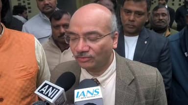 प्रयागराज में मुख्य चुनाव आयुक्त का बयान।
#prayagrajallahabad #prayagrajnews #upindia24