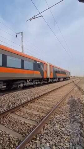 वंदे भारत एक्सप्रेस में अब यात्रा के दौरान मिलेगा क्षेत्रीय व्यंजनों का स्वाद!
#VandeBharatExpress
विस्तृत जानकारी: pib.gov.in/PressReleasePa…