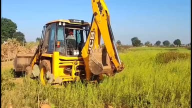 शाहबाद: रातई मौजा में 70 बीघा अवैध फसल को किया गया नष्ट