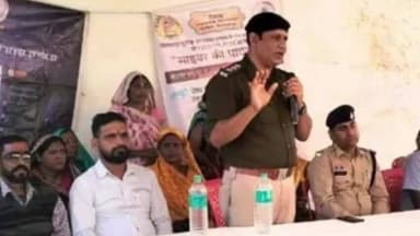 मस्तुरी: बिलासपुर पुलिस के निजात अभियान के तहत ग्राम सलखा में आयोजित किया गया एक विशेष जागरूकता कार्यक्रम