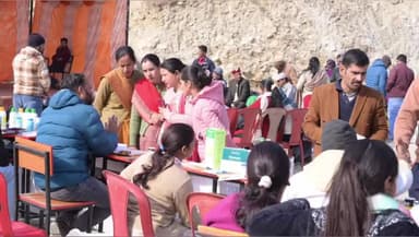 पुरोला: पुरोला के न्याय पंचायत चंदेली के हुडोली में आयोजित सेवा शिविर में 20 शिकायतें दर्ज हुई, 8 शिकायतों का निस्तारण किया गया