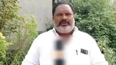 తమ గ్రామంలో సమస్యలు పరిష్కరించాలంటూ అంగర ఉప సర్పంచ్ వీరన్న ఆవేదన