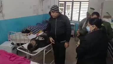 मशरक: देवरिया में अज्ञात वाहन की टक्कर से बाइक सवार युवक घायल, सदर अस्पताल छपरा रेफर