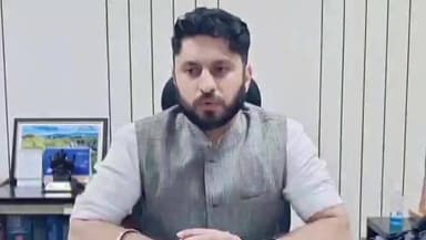 रिवालसर: तंबाकू मुक्त युवा अभियान 3.0 में रिवालसर में 30 में से 3 आवेदकों को जारी हुए लाइसेंस, उपायुक्त अपूर्व देवगन ने दी जानकारी