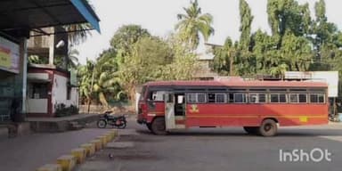 गुहागर: दारूच्या नशेत असलेल्या चालक वाहकाने रिकामी बस चिपळूणकडे पळवली