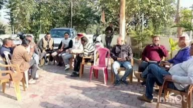 भोटा: बड़सर के विधायक इंद्र दत्त लखनपाल ने अपने निवास स्थान पर सुनी लोगों की जन समस्याएं