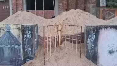 ଗୋପାଳପୁର: ଖୋଡାସିଂ ଅଞ୍ଚଳରେ ତାଲାବନ୍ଦ ଅବସ୍ଥାରେ ଶିଶୁଉଦ୍ୟାନ, ଖୋଲିବା ନିମନ୍ତେ ଦାବି କଲେ ଅଞ୍ଚଳବାସିନ୍ଦା #Jansamasya