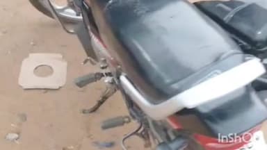 टुंडी: कोलहर मोड़ पर दो बाइक की टक्कर, एक बाइक सवार घायल