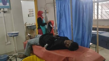 रायडीह: करमडिपा हेलीपैड के समीप दो बाइक की टक्कर में चार लोग घायल एक बाइक सवार फरार।