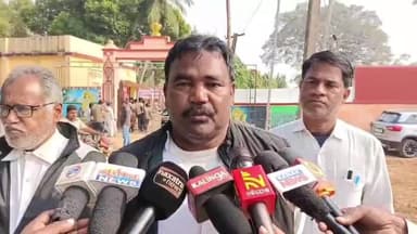 କୋରେଇ: ଦଶରଥପୁର ବ୍ଲକ ଅହିହାସ ଉଚ୍ଚ ବିଦ୍ୟାଳୟର ରଜତ ଜୟନ୍ତୀ ପାଳନକୁ ନେଇ ବିବାଦ,ପତିକ୍ରିୟା ଦେଲେ ବ୍ଲକ ଅଧ୍ୟକ୍ଷା ଦିଗମ୍ବର ମଲ୍ଲିକ