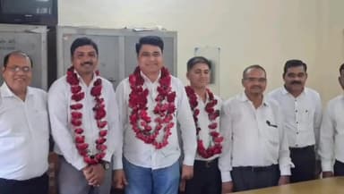 હાંસોટ: તાલુકા બાર એસોસિએશનની ચૂંટણીમાં પ્રમુખ તરીકે જયસિંહ પટેલ અને ઉપ પ્રમુખ તરીકે દીક્ષિત પરમારની બિન હરીફ વરણી કરાય