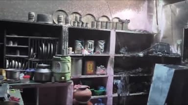 पचपहाड़: पचपहाड़ में शॉर्ट सर्किट से कपड़े की दुकान में लगी आग, दुकान और घर का सारा सामान जलकर हुआ राख