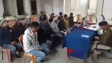 पाकुड़िया: पाकुड़िया थाना परिसर में सीएसपी संचालकों के साथ सुरक्षा बैठक हुई, कई निर्देश दिए गए