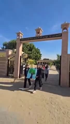 बालेसर: सारणो की ढाणी सारणपुरा स्थित राजकीय उच्च माध्यमिक विद्यालय के विद्यार्थियों ने पर्यावरण संरक्षण का दिया संदेश