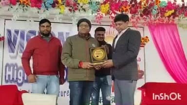 दाउदनगर: पटना रोड स्थित एक शिक्षण संस्थान में समीक्षा कार्यक्रम में दाउदनगर थानाध्यक्ष ने कहा- अनुशासन और नैतिक मूल्य होना जरूरी