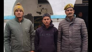 ठाकुरद्वारा: तिकोनिया तिराहे से छेड़छाड़ व जान से मारने की धमकी के मामले में अभियुक्त को किया गया गिरफ्तार