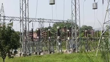 ਨੰਗਲ: ਨੰਗਲ ਦੇ 11 ਕੇਬੀ ਇੰਦਰਾ ਨਗਰ ਫੀਡਰ ਦੀ ਬਿਜਲੀ ਸਪਲਾਈ 20 ਦਸੰਬਰ ਨੂੰ ਸਵੇਰੇ 10 ਵਜੇ ਤੋਂ 4 ਵਜੇ ਤੱਕ ਬੰਦ ਰਹੇਗੀ।