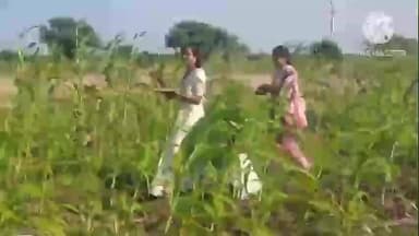 ಬಬಲೇಶ್ವರ: ಕಾಖಂಡಕಿ ಗ್ರಾಮದಲ್ಲಿ ರೈತರಯಿಂದ ಚರಗ ಚಲ್ಲಿ ಎಳ್ಳ ಅಮವಾಸ್ಯೆ ರೈತ ಹಬ್ಬ ಆಚರಣೆ