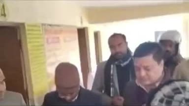 मिल्कीपुर: ऑब्जर्वर व डीएम ने मिल्कीपुर क्षेत्र में एसआईआर की समीक्षा की, ग्रामीणों से मिलकर हकीकत जानी