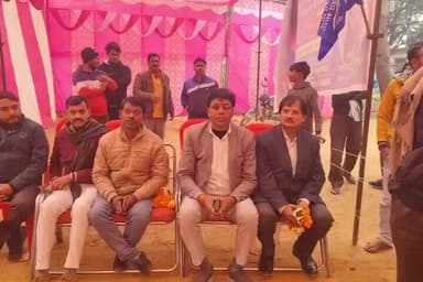 सहावर: बधारी कला में बौद्ध कथा के कार्यक्रम में भाजपा नेता केपी सिंह सोलंकी के साथ अमापुर चेयरमैन चाँद अली खान शामिल हुए