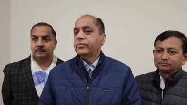 घुमारवीं: नेता प्रतिपक्ष जयराम ठाकुर ने घुमारवीं में कहा- सीएम के पास 3 साल में जनकल्याण की तीन योजनाएं नहीं हैं