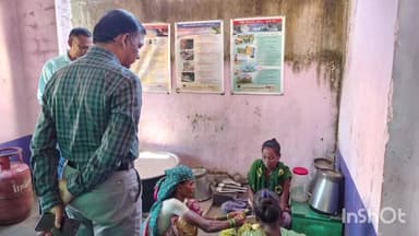 વઘઇ: સુબીર તાલુકાના ચિંચવિહીર ગામ ખાતે પ્રાથમિક શાળાની મુલાકાત જિલ્લા વિકાસ અધિકારી શ્રી કે એસ વસાવા એ લીધી