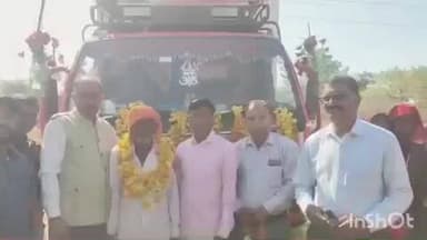 गनाेड़ा: करणपुर में भाजपा सरकार के दो वर्ष पूर्ण होने के उपलक्ष्य में ग्रामीणों ने जनजागरण रथ का किया स्वागत