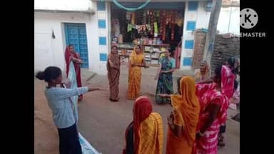 राजिम: ग्राम तरीघाट में महिलाओं द्वारा लिंग आधारित जागरूकता कार्यक्रम का आयोजन किया गया