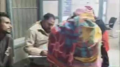 पिंडवाड़ा: सरुपगंज के इंदिरा कॉलोनी में सवारी जीप में सवार तीन महिलाओं सहित पांच लोगों के साथ हुई मारपीट