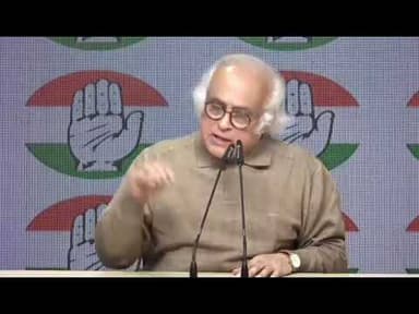 वायु प्रदूषण पर बहस से क्यों भागी सरकार? जयराम रमेश का बड़ा आरोप #AirQuality #LokSabha #RajyaSabha