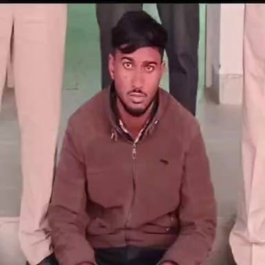 सिद्धमुख: सिद्धमुख थाना पुलिस ने एनडीपीएस एक्ट में वांछित फरार मुलजिम को गोवलीया पुलिस थाना भिनाय, जिला अजमेर से गिरफ्तार किया