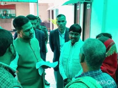 जरीडीह: बेरमो विधायक अनूप सिंह ने सामाजिक संगठनों और महागठबंधन के साथियों से मुलाकात की