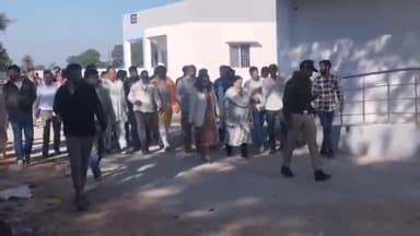 कालापीपल: शाजापुर कलेक्टर ऋजु बाफना ने पोचानेर में सांदीपनि विद्यालय के नए भवन का निरीक्षण किया