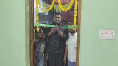 ధర్మపురి: అర్హులైన ప్రతీ నిరుపేదకు ప్రభుత్వం ఇండ్లు మంజూరు చేసే దిశగా కట్టుదిట్టమైన చర్యలు తీసుకుంటోంది మంత్రి లక్ష్మణ్ కుమార్