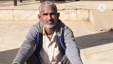 मण्डरायल: लांगरा पुलिस ने बुगडार तिराहे से अवैध देशी शराब के 52 पव्वों के साथ एक आरोपी शराब तस्कर को किया गिरफ्तार