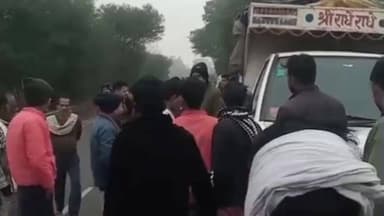 दमयंती नगर: नरसिंहगढ़ मार्ग पर पिकअप और बाइक की टक्कर, दो युवक गंभीर रूप से घायल